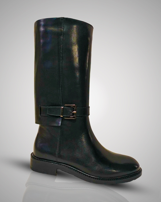 High-quality over the knee boots - with a classical polished finish