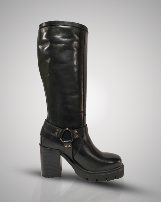 Premium over the knee boots - with a classical polished finish