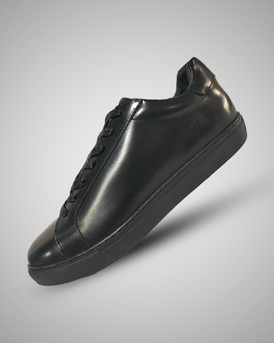 Men's low-top sneakers- elegant quality and comfort