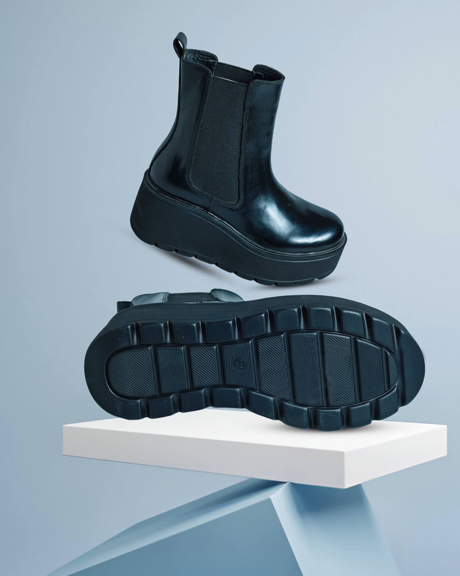 Women's Chelsea boots- elegant style with comfort