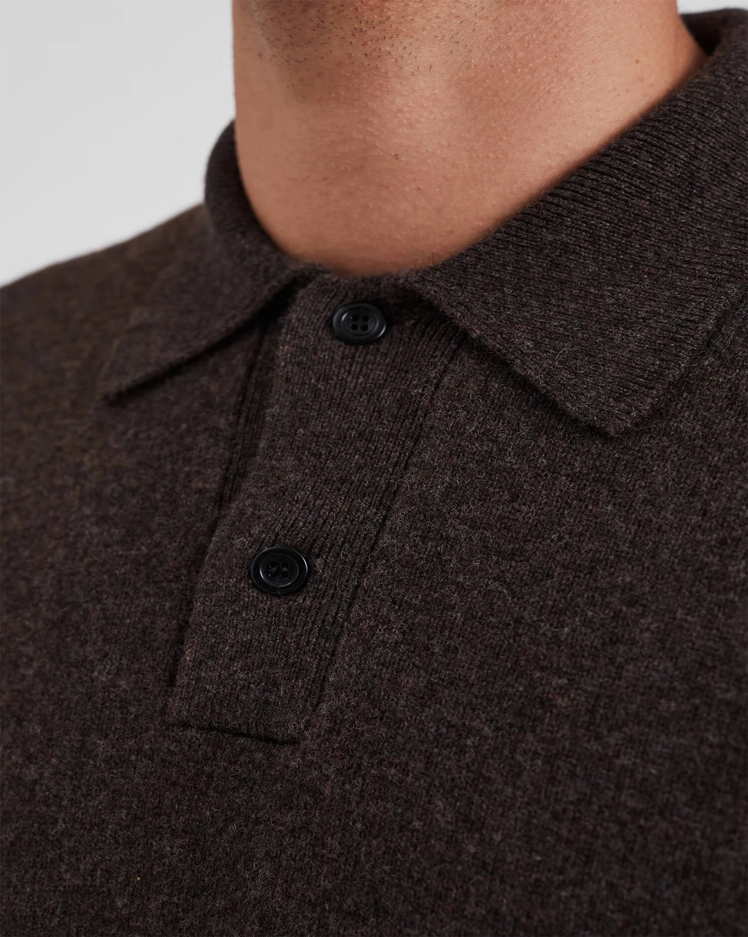Men's Dark Brown Long Sleeve Knit Polo Sweater – Classic Minimalist Fit